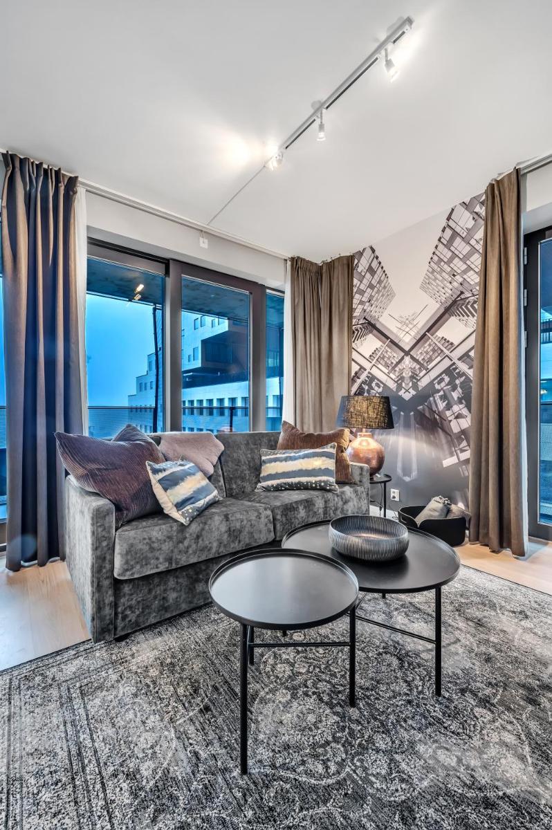 Wright Apartments - Barcode - Hizvo