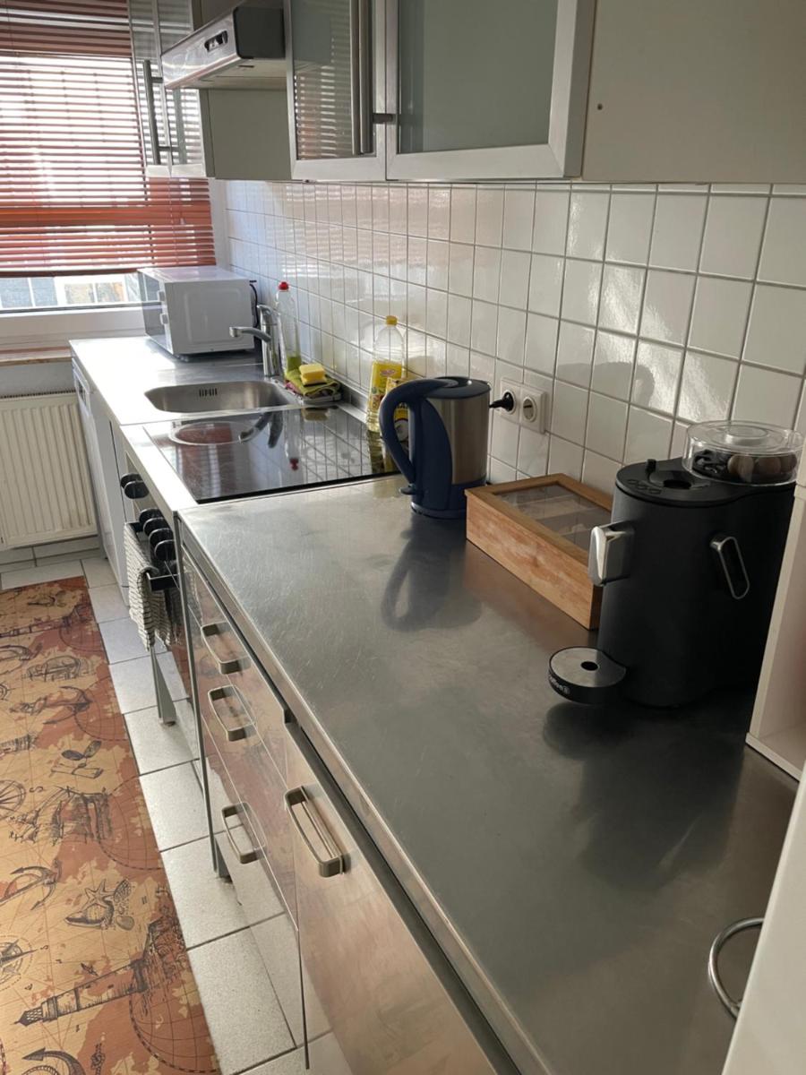 1 Zimmer Wohnung mit Küche und Bad in Wuppertal Ferienwohnung - Hizvo