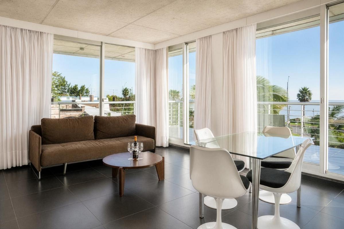 Costa Colonia - Riverside Boutique Hotel - Housity