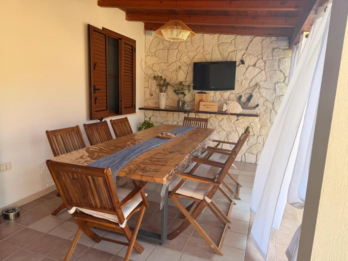BeLocations - Le Casette di Solanas - Housity