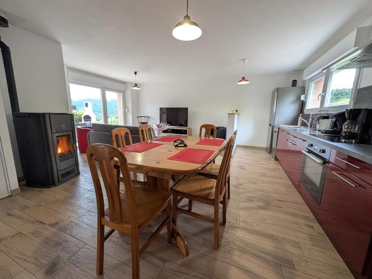 Gîte pour 4 avec terrasse couverte, parking privé et animaux acceptés - FR-1-589-367 - Housity