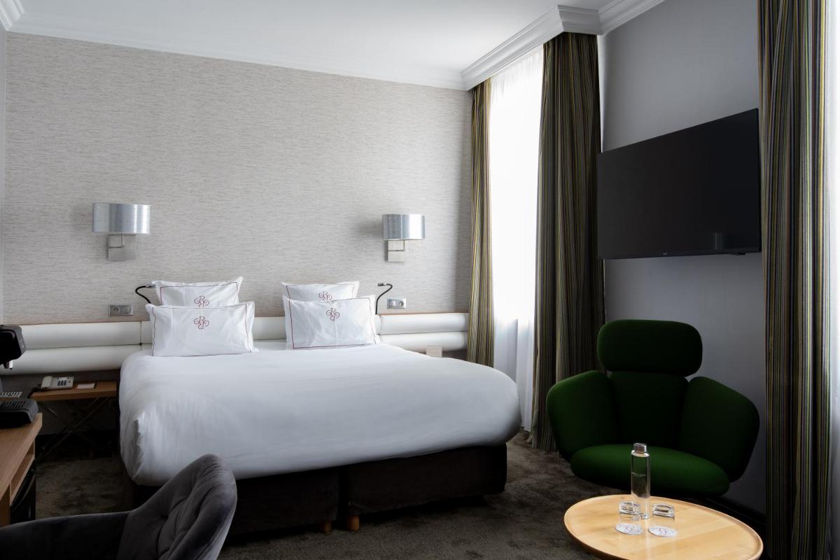 Hostellerie Du Chapeau Rouge - Housity