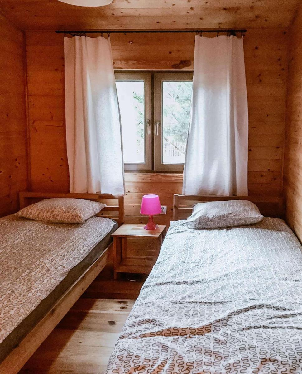 Domki pod Brzozami w Firleju - Housity