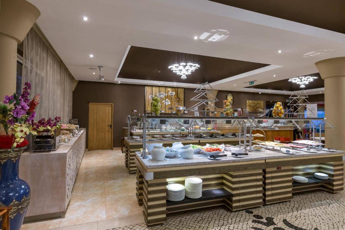 Refeições no aparthotel ou nas proximidades