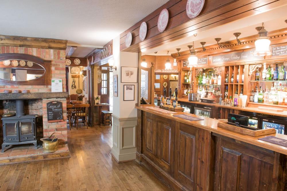 The Burley Inn - Housity