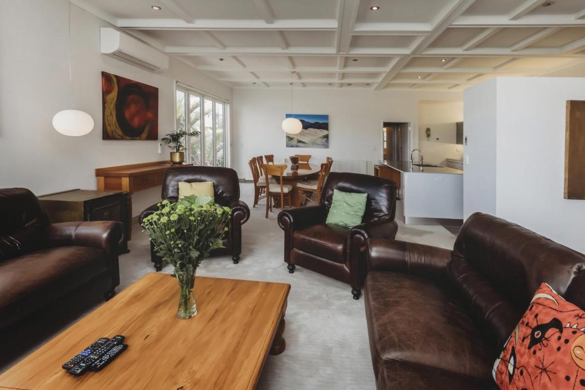 The Front Office - Housity