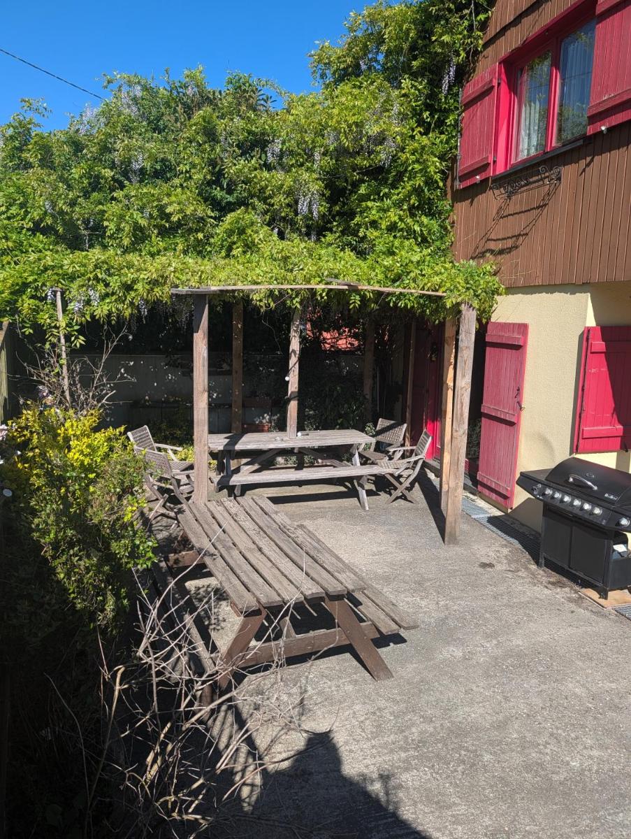 Gîte et chambres d'hôtes Les Framboises - Housity