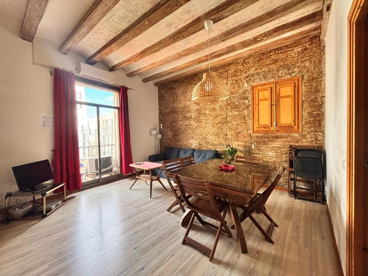 Apartamentos El Pintor - Housity