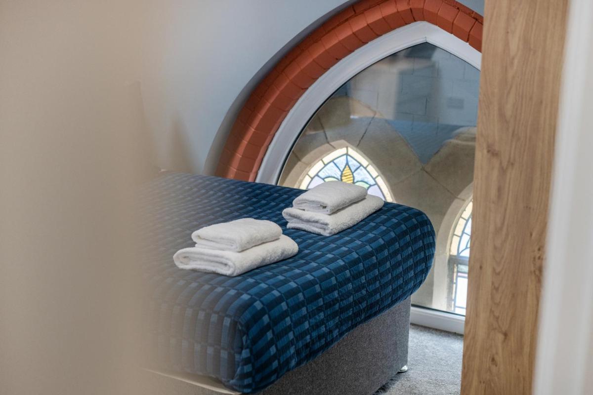Emmanuel Church Apartments - Housity