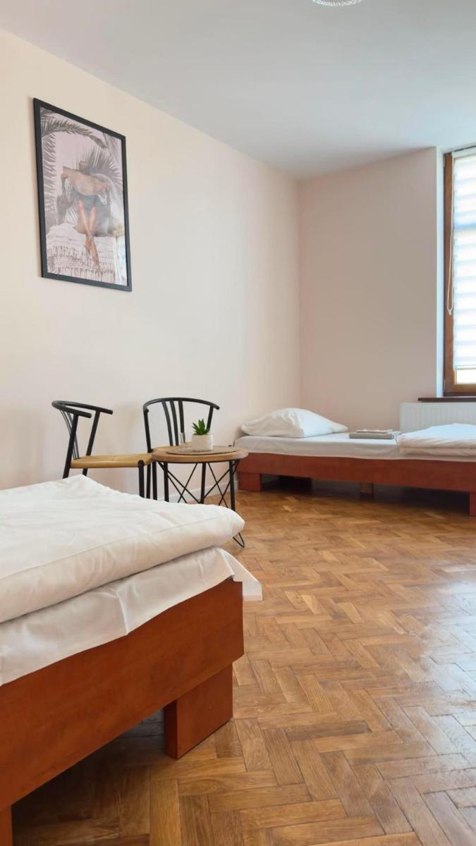 Hotel Gryf - Housity