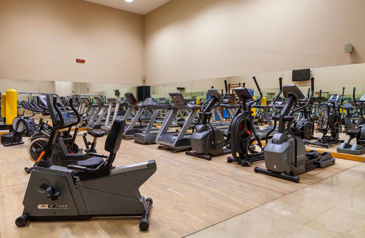 O centro de fitness e/ou as comodidades de fitness de Hotel de Guimaraes Business & SPA
