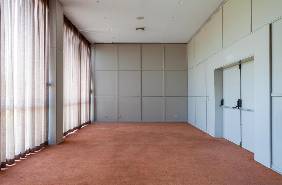 Imagem da galeria de Hotel de Guimaraes Business & SPA em Guimarães
