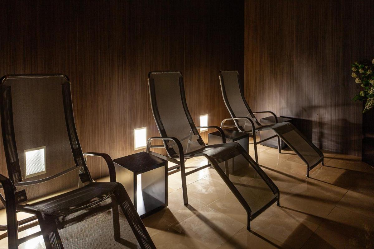 Imagem da galeria de Hotel de Guimaraes Business & SPA em Guimarães