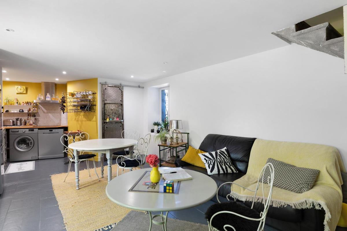 Les Hirondelles du Marais - Housity