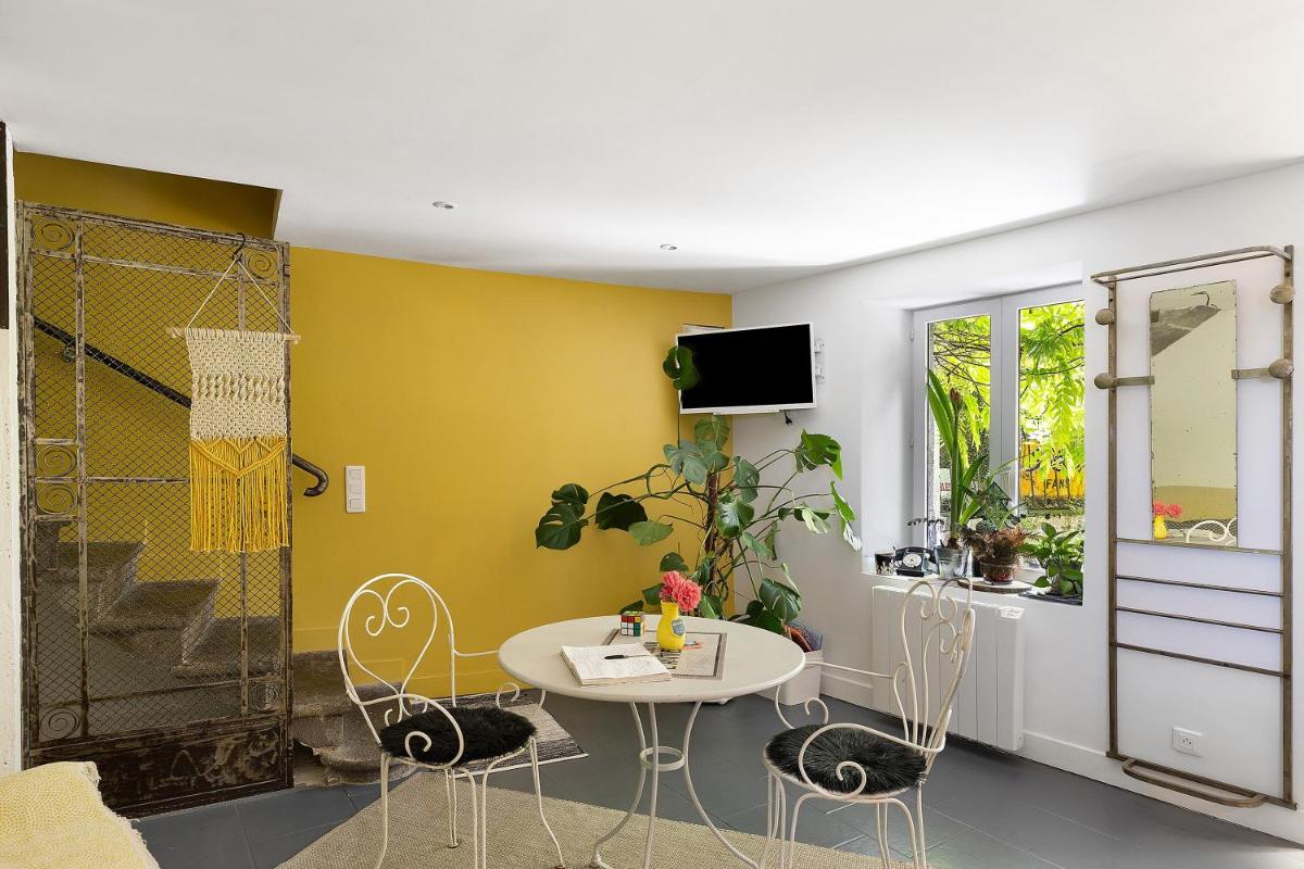 Les Hirondelles du Marais - Housity