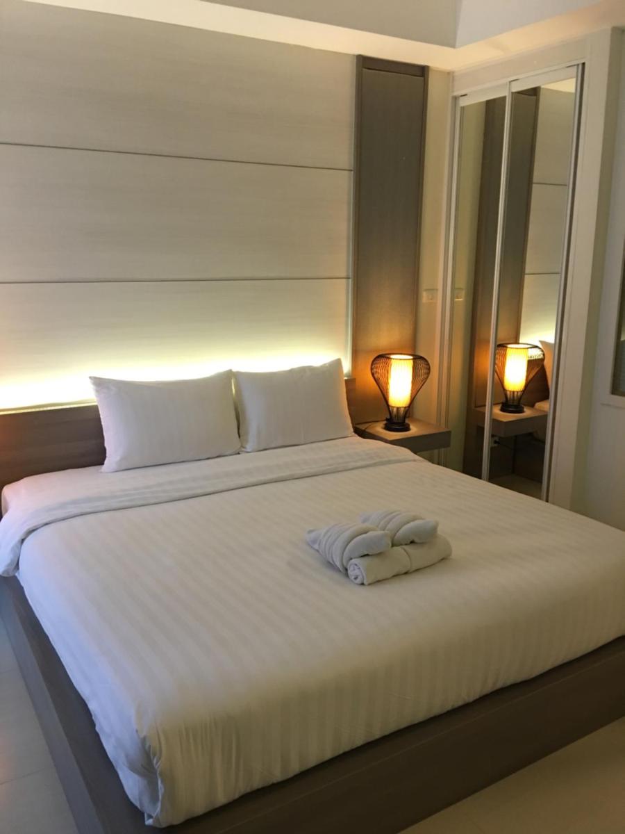 Win D Hotel - Housity