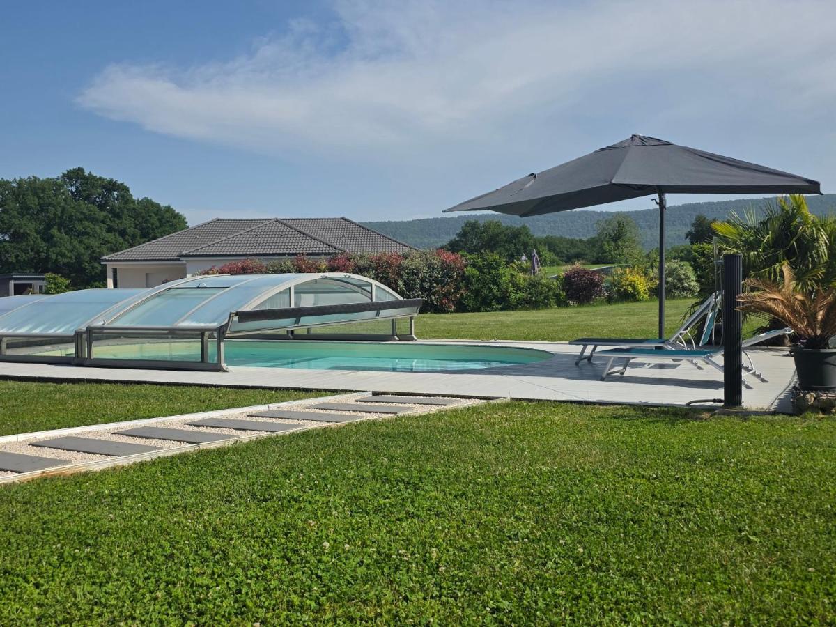 Guest house, très calme, piscine - Housity