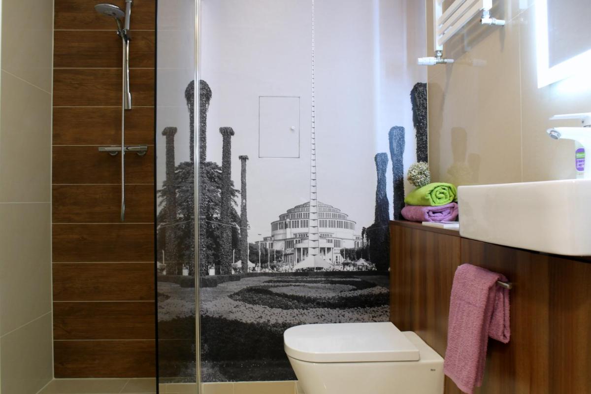 Studio Golden House - Housity