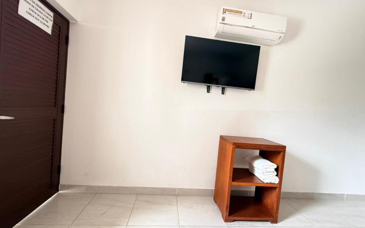 Hotel Paraiso Plaza - Housity