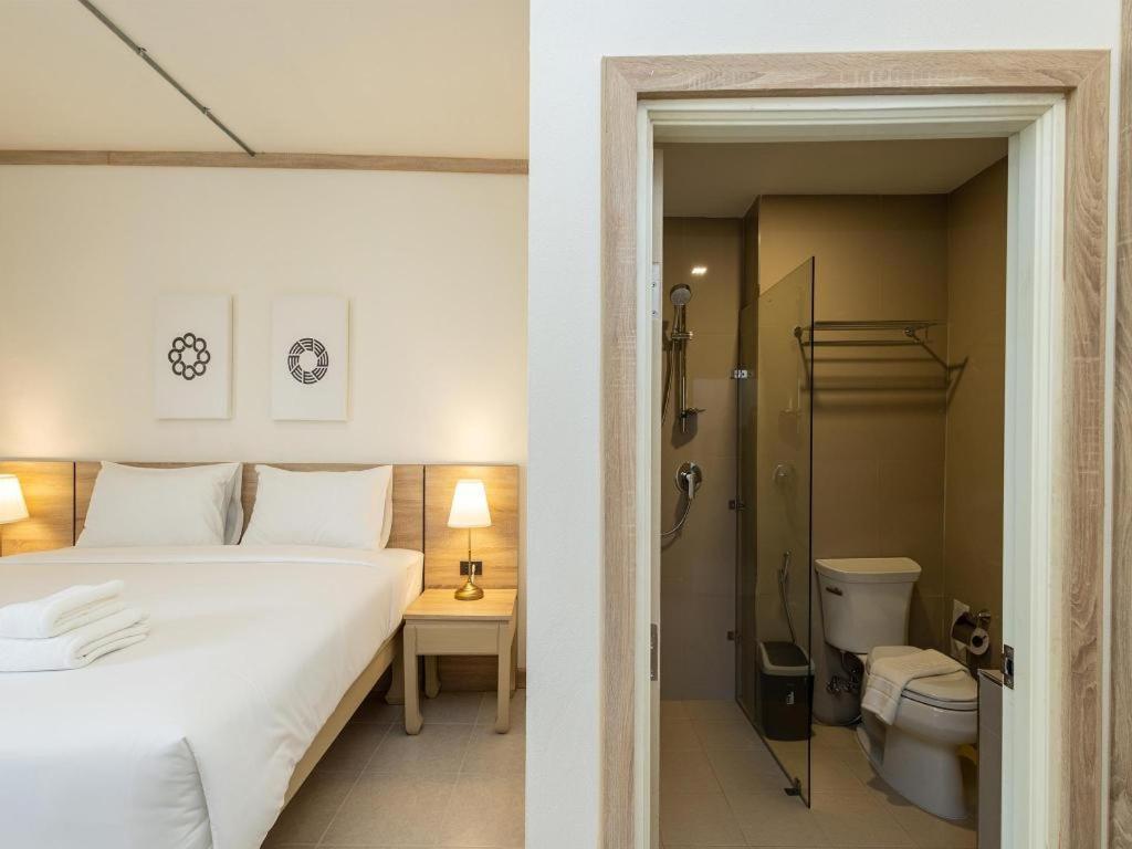 B2 Phitsanulok Boutique & Budget Hotel - Housity