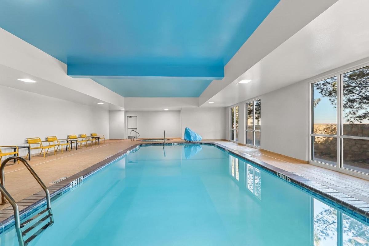 Hampton Inn & Suites El Paso West - Housity