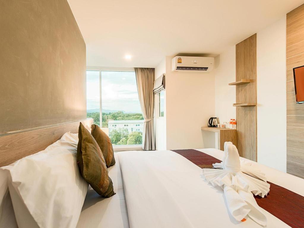 B2 Phrae Boutique and Budget Hotel - Housity