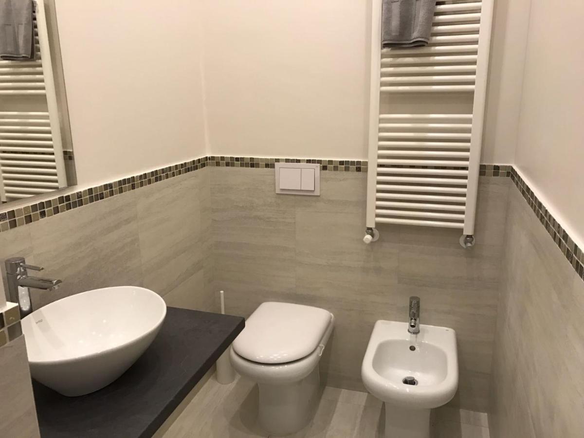 Dimora Spina in centro - Housity