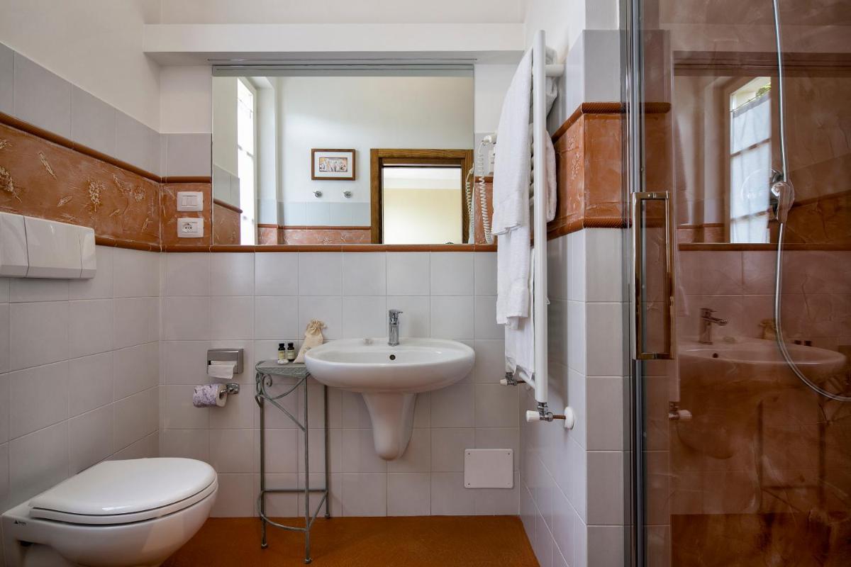 La Macchia - Housity