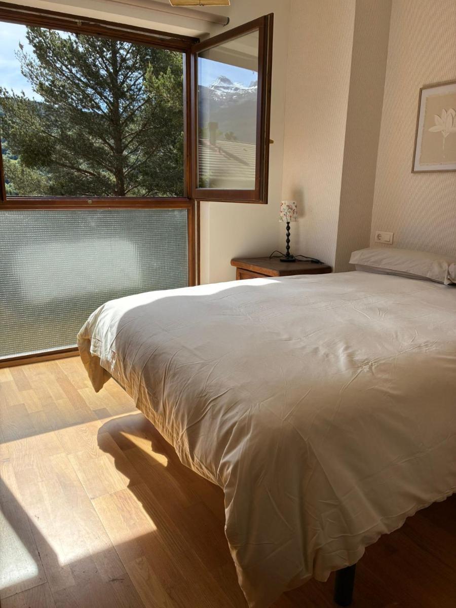 Dúplex con jardín en Pirineos, totalmente equipado - Housity