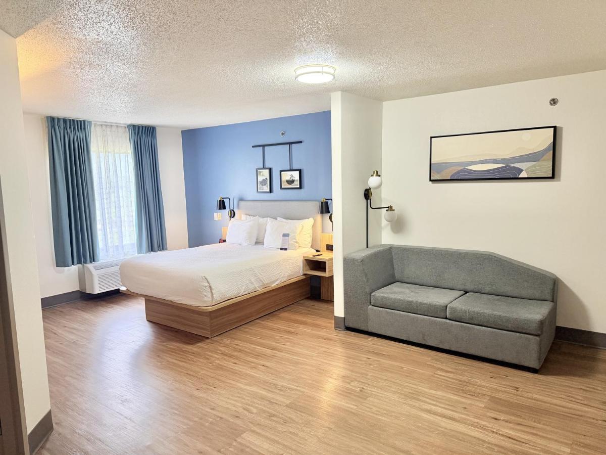 Sleep Inn & Suites Mifflinville -Bloomsburg - Housity