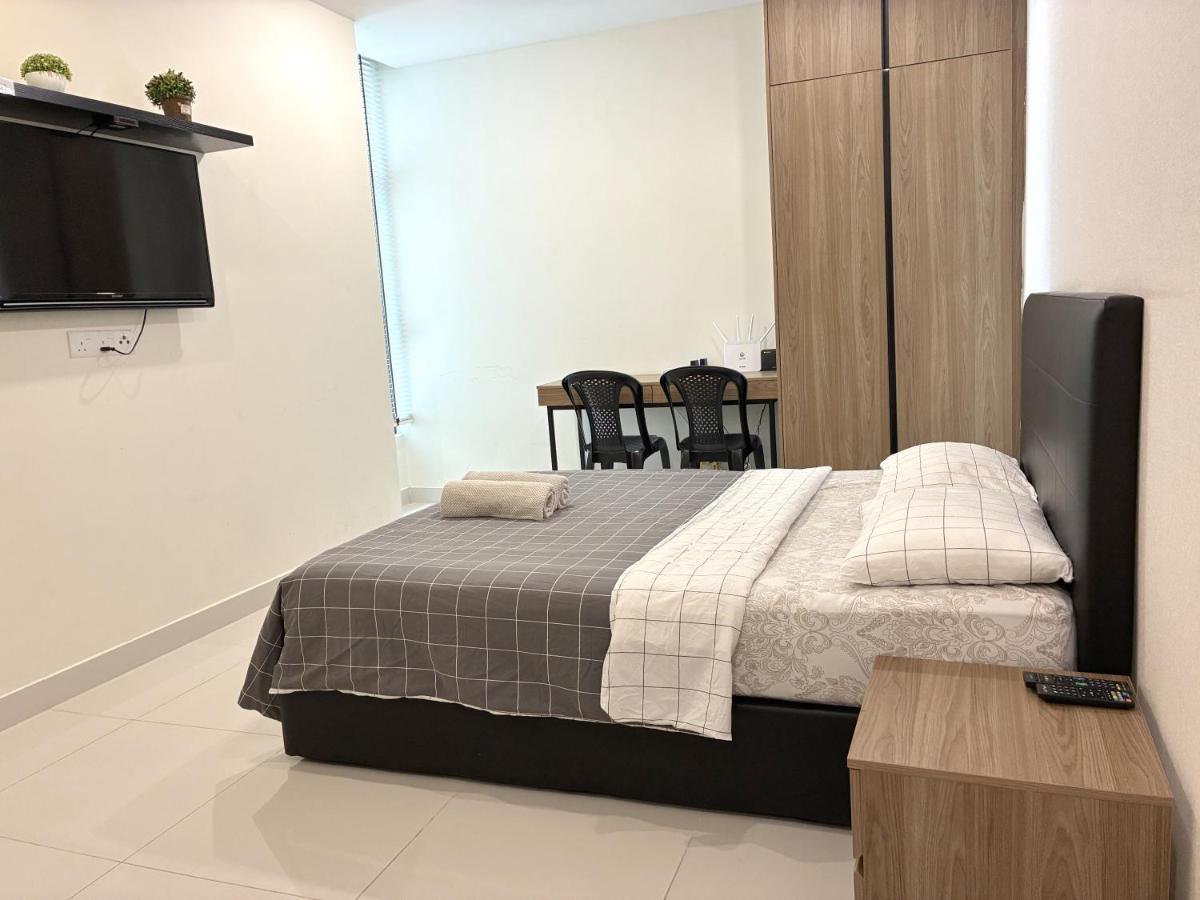 KOZI Square New SGH Cozy Home 7C - Housity