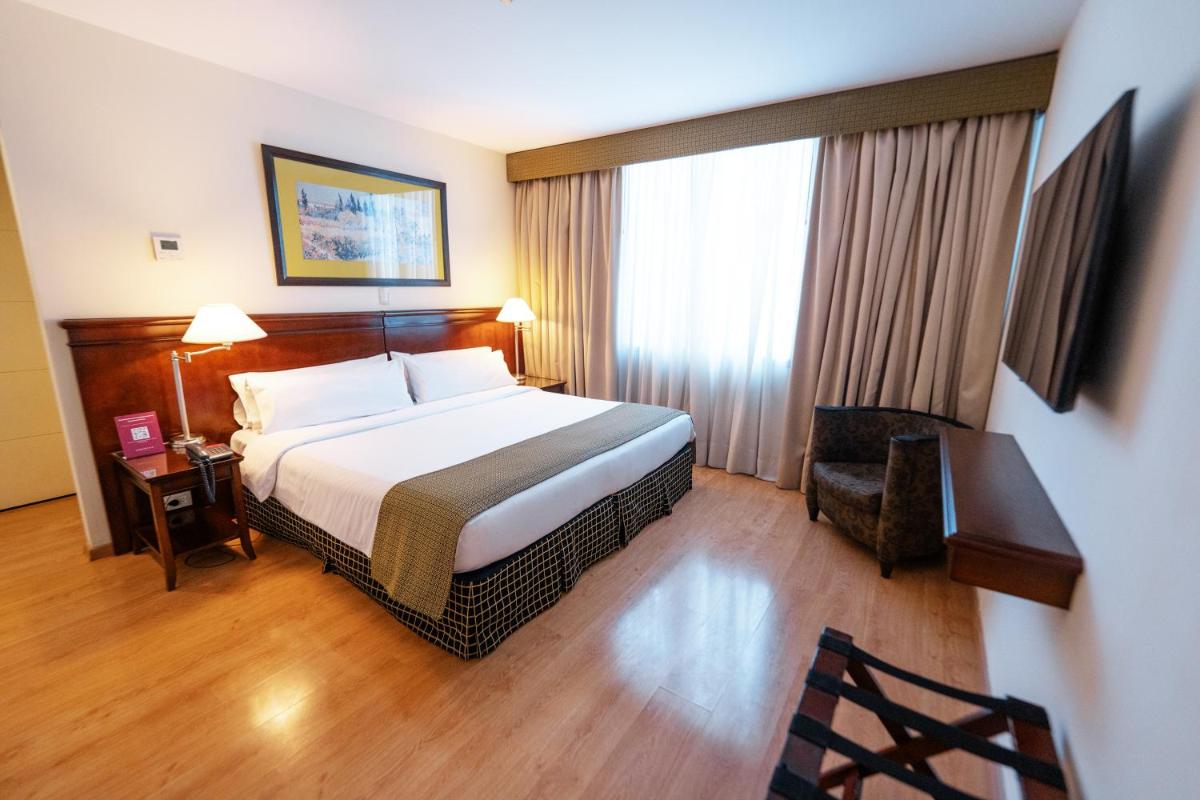 Amérian Executive Hotel Mendoza - Housity