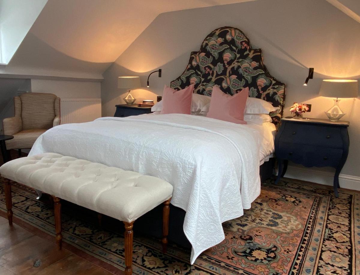 Luxury Town House - Charmouth - Housity