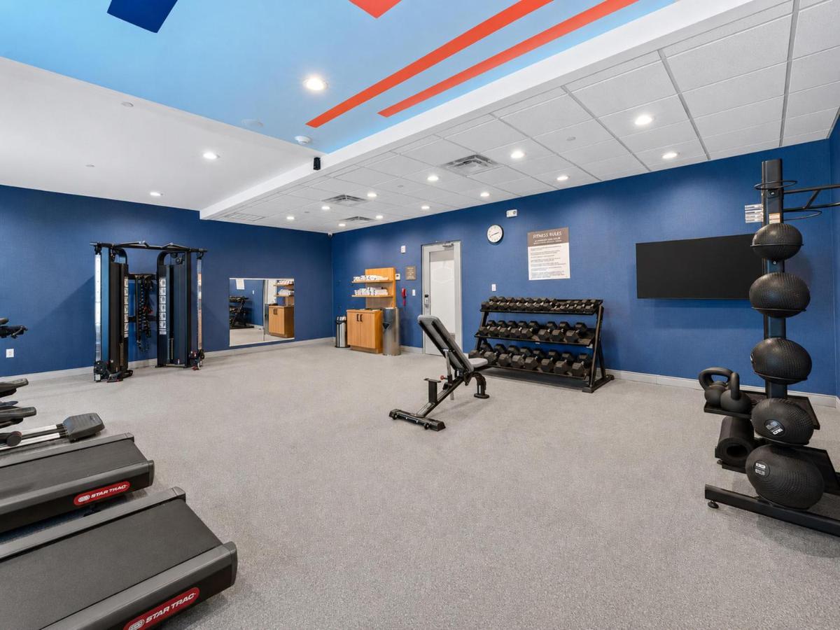 Hampton Inn By Hilton Wharton - Housity