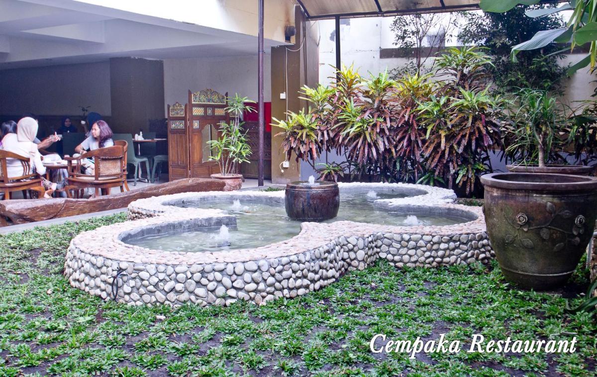 De Batara Hotel - Housity