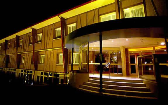 Hotel Le Saint Aubin - Housity