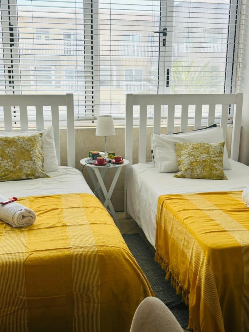 Beach Hive 1 - Housity