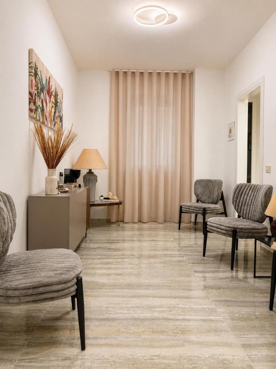 Valentina Rooms - Housity