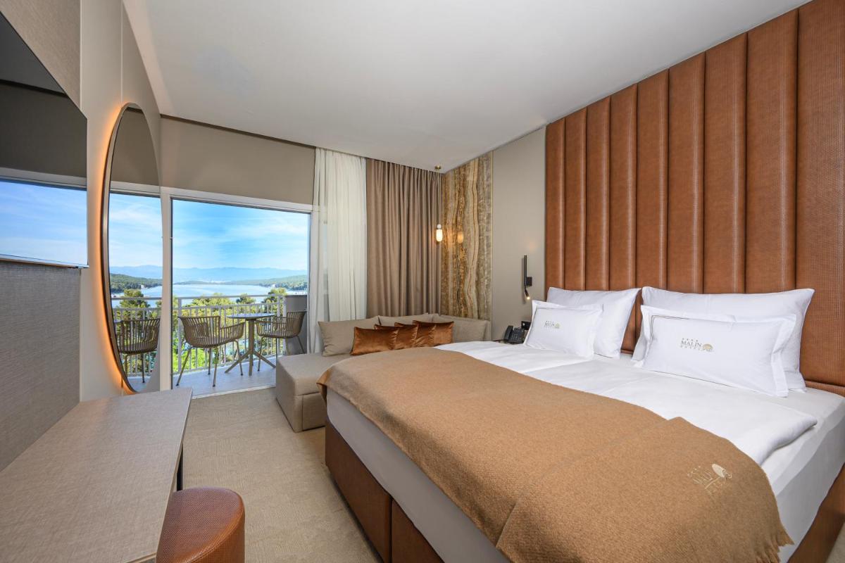 Hotel Malin - Housity