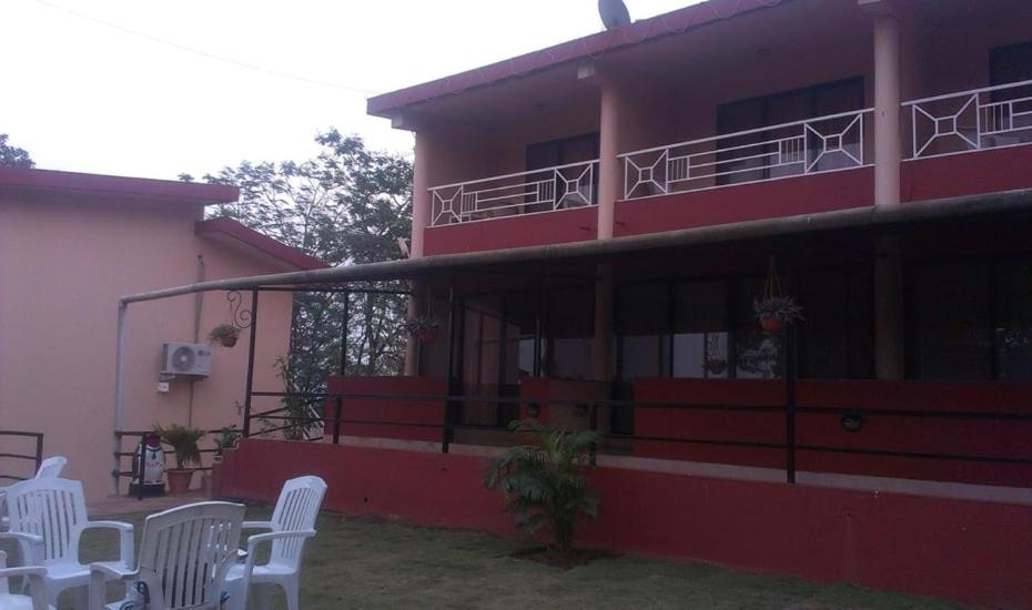 Hotel Anando , Saputara - Housity