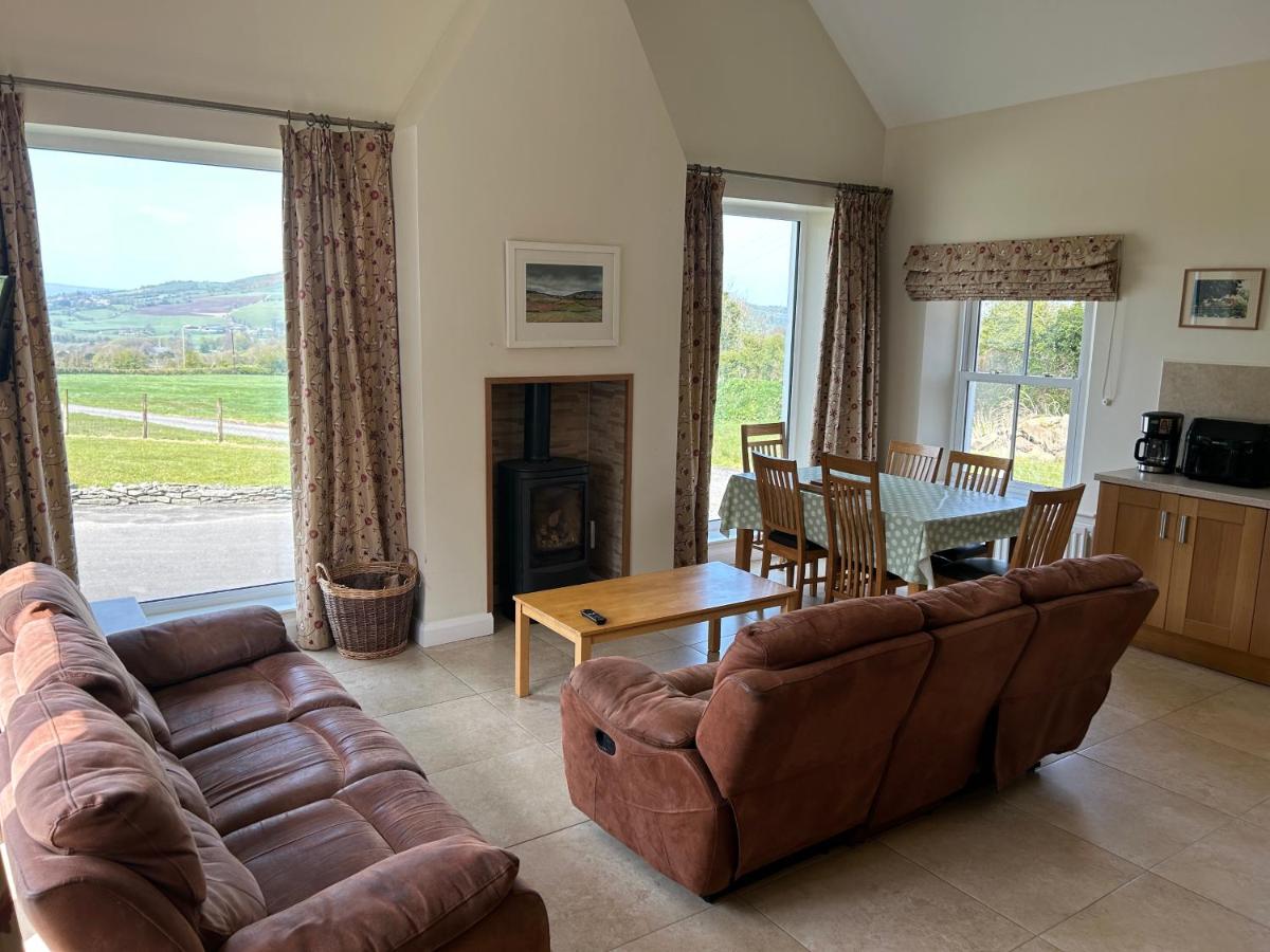 Strule Cottage - Housity