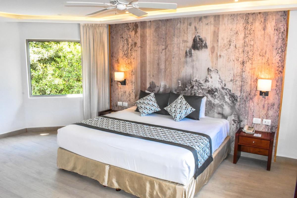 Sandos Caracol Eco Resort All Inclusive - Housity