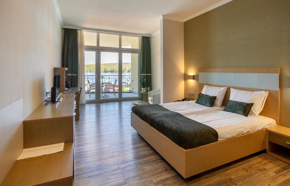 Dormio Hotel Der Seehof - Housity