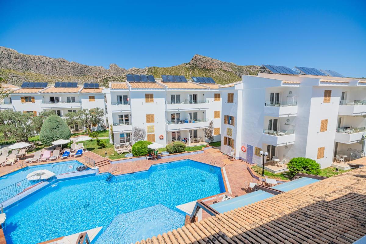 Aparthotel Flora - Housity