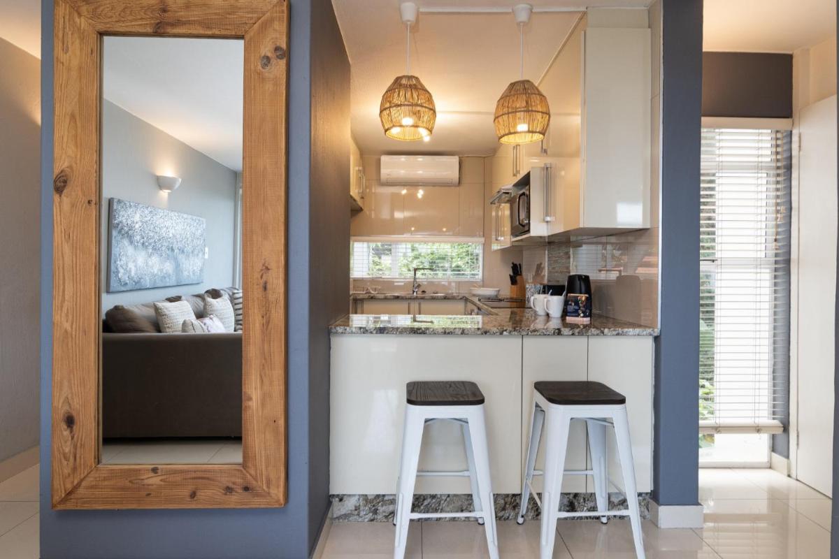 Chakas Cove 70 - Housity