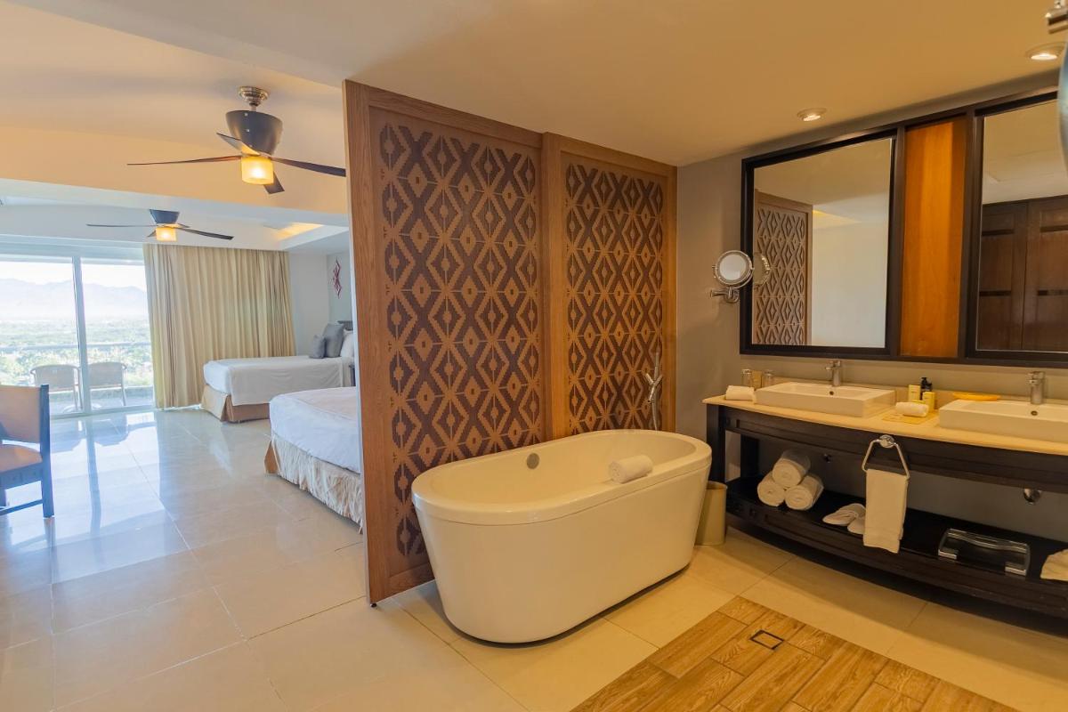 Fiesta Americana Riviera Nayarit Resort All Inclusive & Spa - Housity
