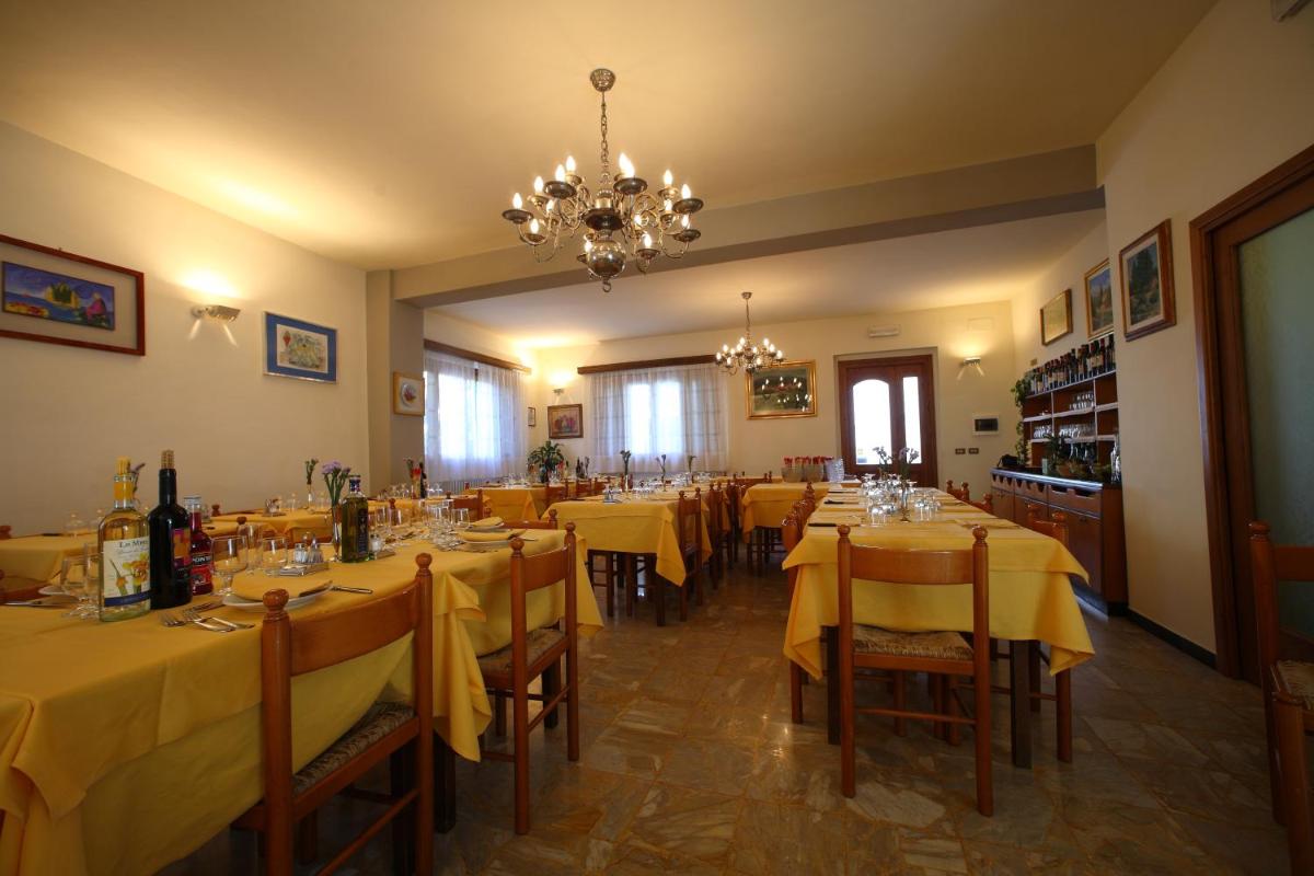 Albergo Ristorante il Poggiolo - Housity