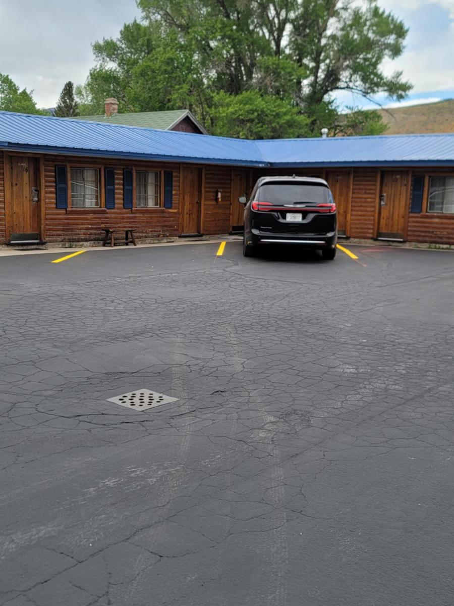 Trails end motel - Housity