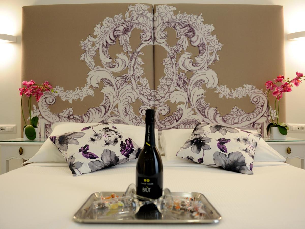 Easyrome Guest House - Housity