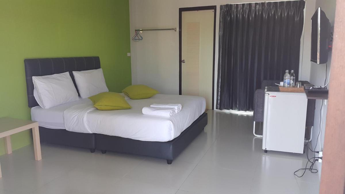 The Clover Lampang - Housity